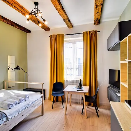 Apartament Life *