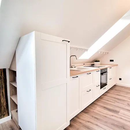 Apartament Life *