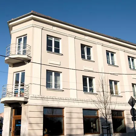 Life Apartment